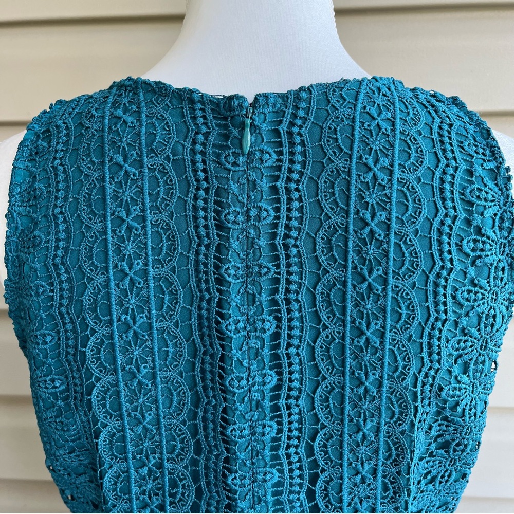 •LOFT• Jade Green Lace Crochet Overlay Dress - Size 8 - Picture 7 of 9